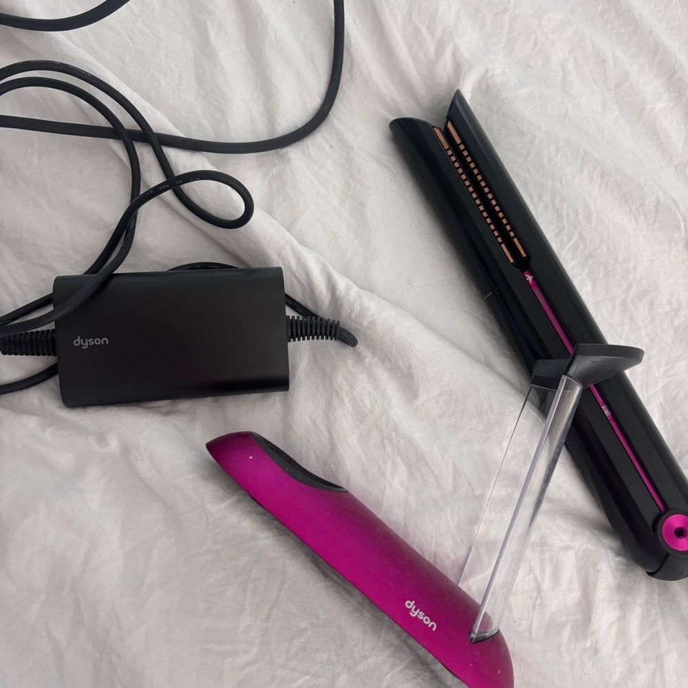 DYSON Air Straight Hair Tool Black Pink Wireless Block Hair Straightener B6